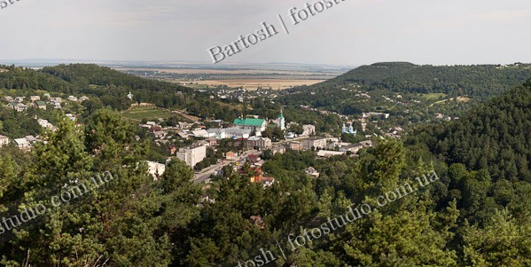 Ukraine, Украина. Тернопольская область. Кременец. Панорама с замковой горы