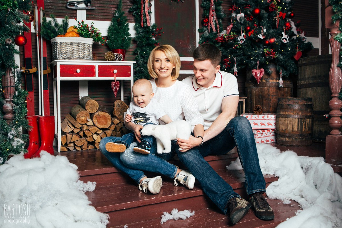 Новогодние фотопроекты. Семейная фотосъемка на Новый Год в Киеве