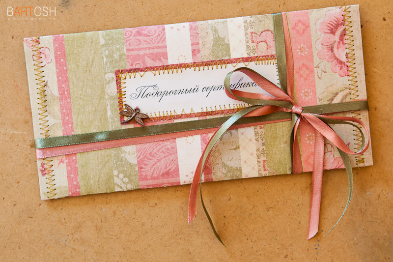 Подарочный сертификат на фотосессию. Купить подарок в Киеве