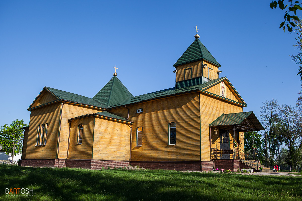 Церковь в селе Моровск, Черниговская оласть