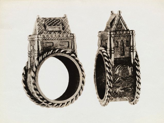 Свадебное кольцо