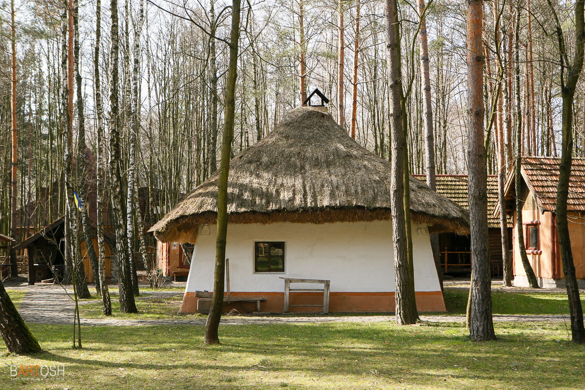 Этно село в селе Бузова, Киевская область