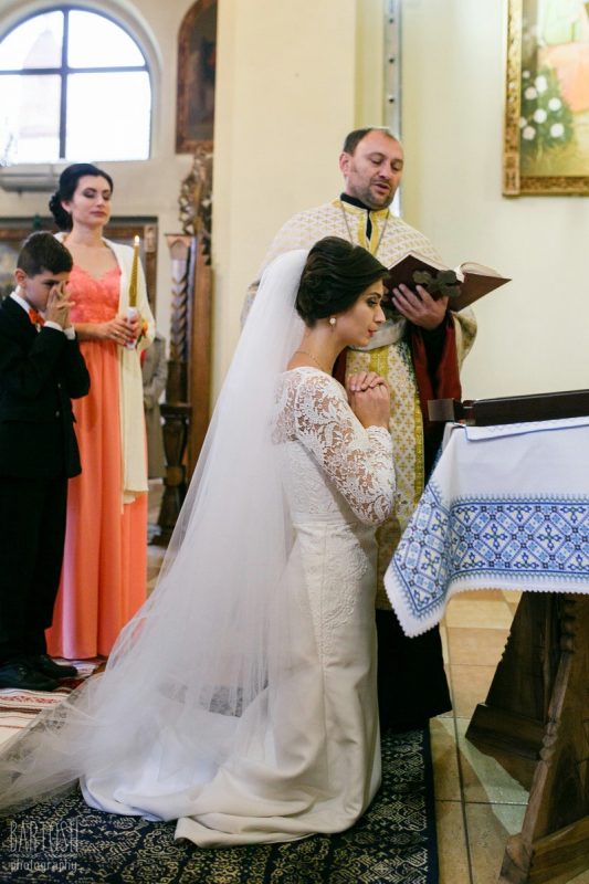 Фотограф на венчание в Черновцах