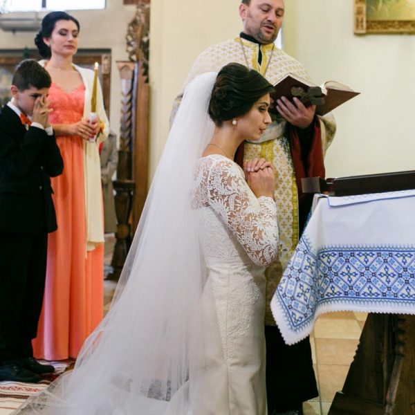 Фотограф на венчание в Черновцах